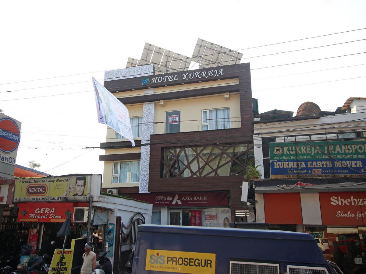 Oyo 8132 Hotel Kukreja 데라둔 외부 사진