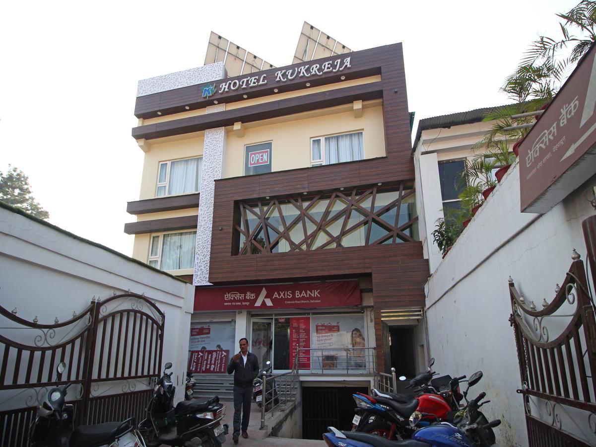 Oyo 8132 Hotel Kukreja 데라둔 외부 사진