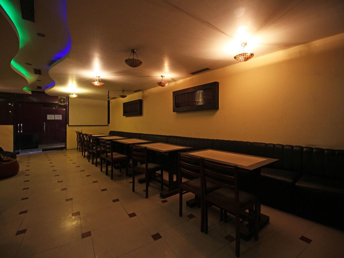 Oyo 8132 Hotel Kukreja 데라둔 외부 사진