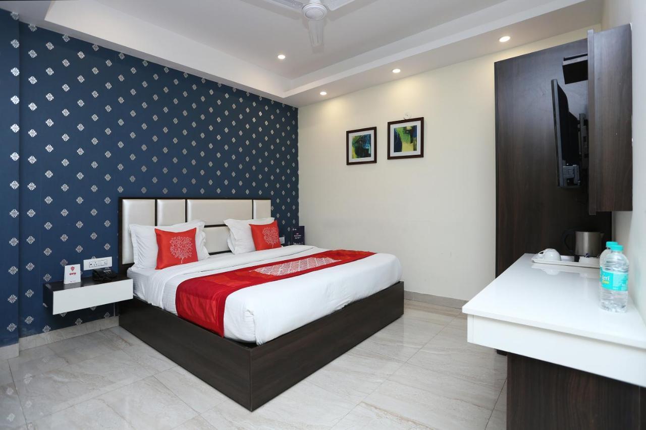 Oyo 8132 Hotel Kukreja 데라둔 외부 사진